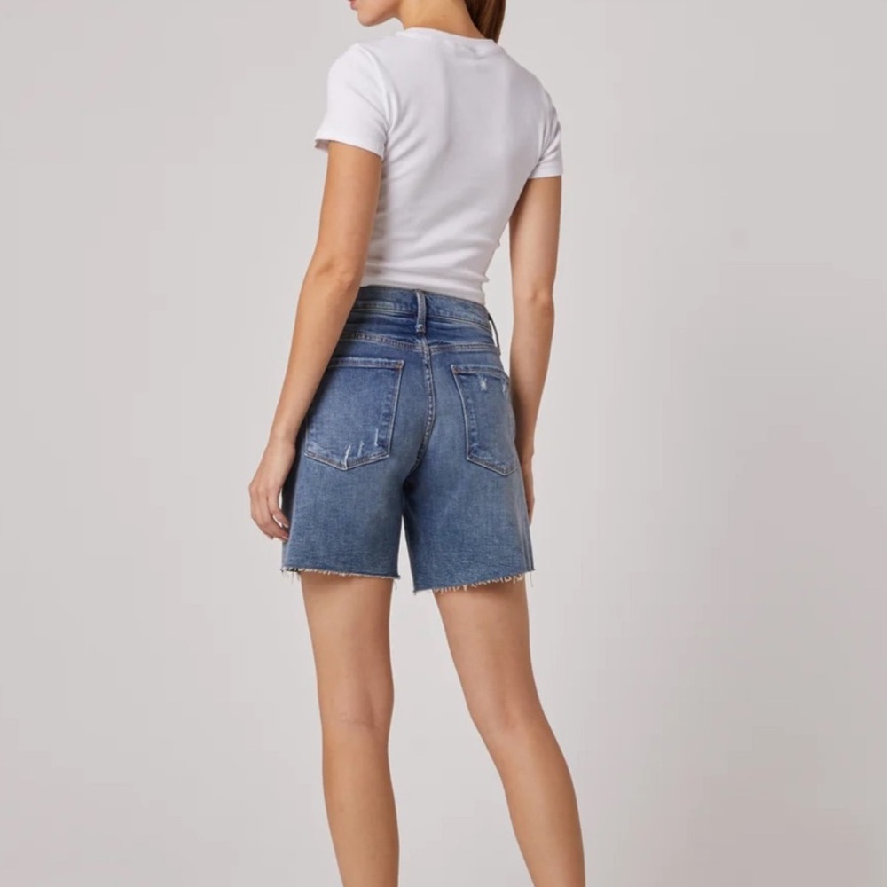 Walter High Rise Short - Picture 3 of 3